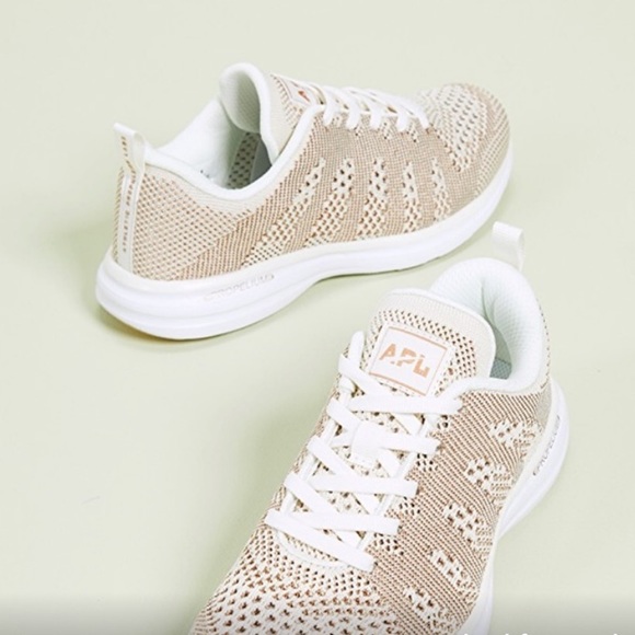 APL: Athletic Propulsion Labs TechLoom Pro Sneakers in Pristine/Rose Gold/White - Picture 4 of 8